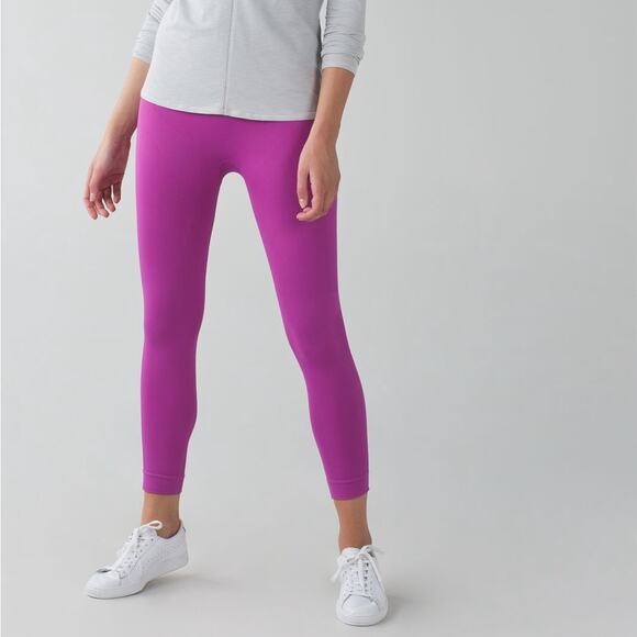 Lululemon Zone In Crop Ultra Violet High Rise Seamless Knit Leggings Size 6 - Picture 1 of 6